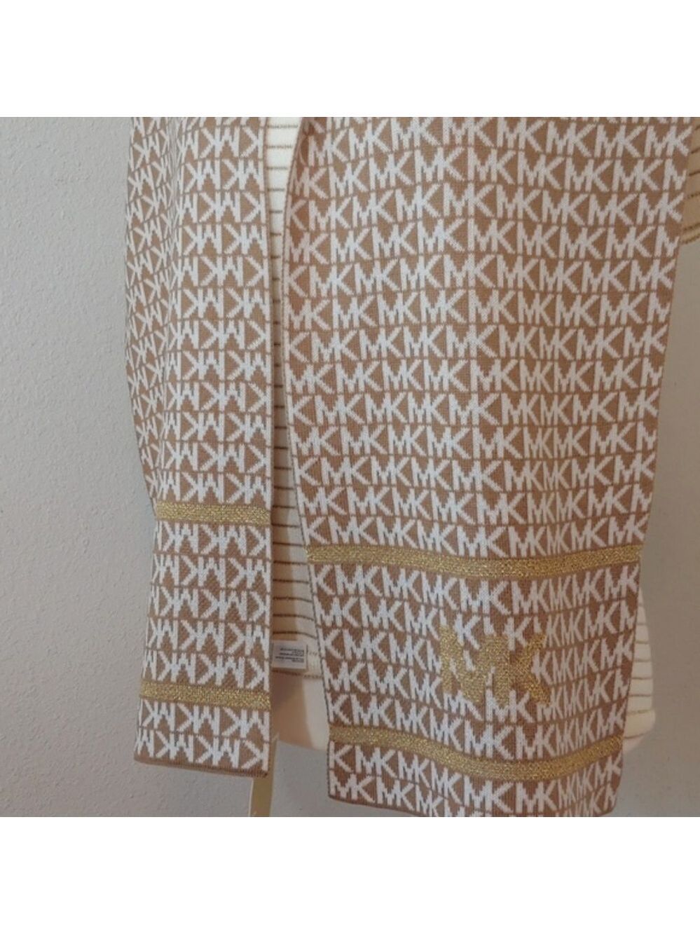 Michael Kors Signature Women's Knit Scarf in Tan & Cream Metallic Accents NWT - Picture 7 of 13